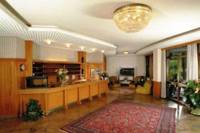Hotel Ducale Tabiano Terme Buitenkant foto