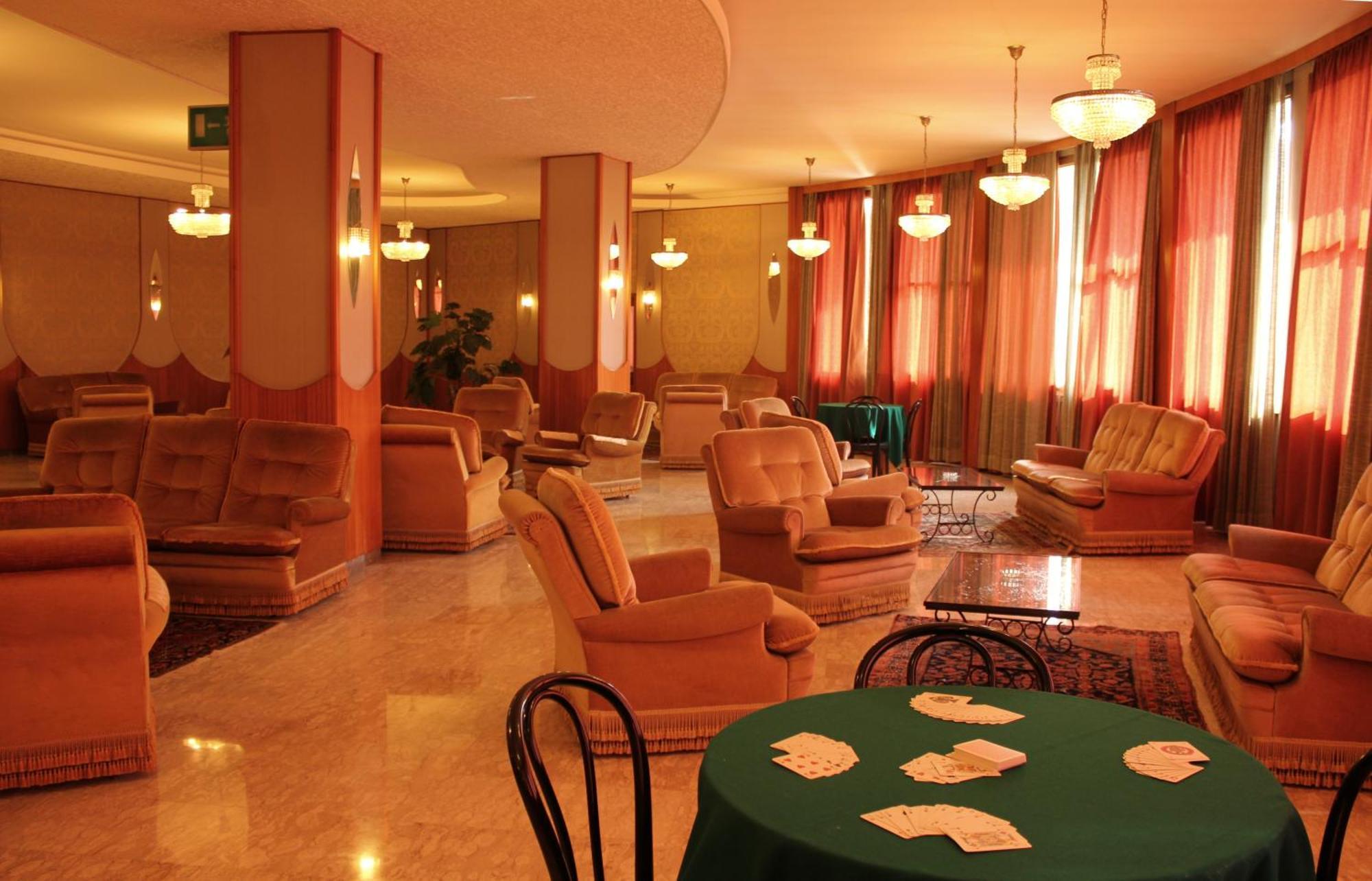 Hotel Ducale Tabiano Terme Buitenkant foto