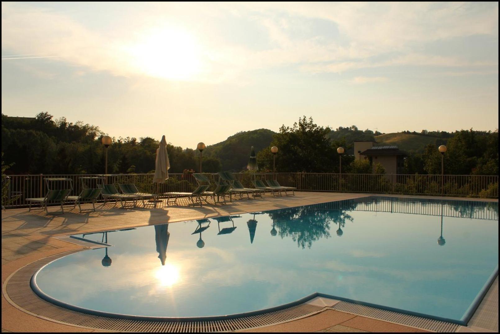 Hotel Ducale Tabiano Terme Buitenkant foto